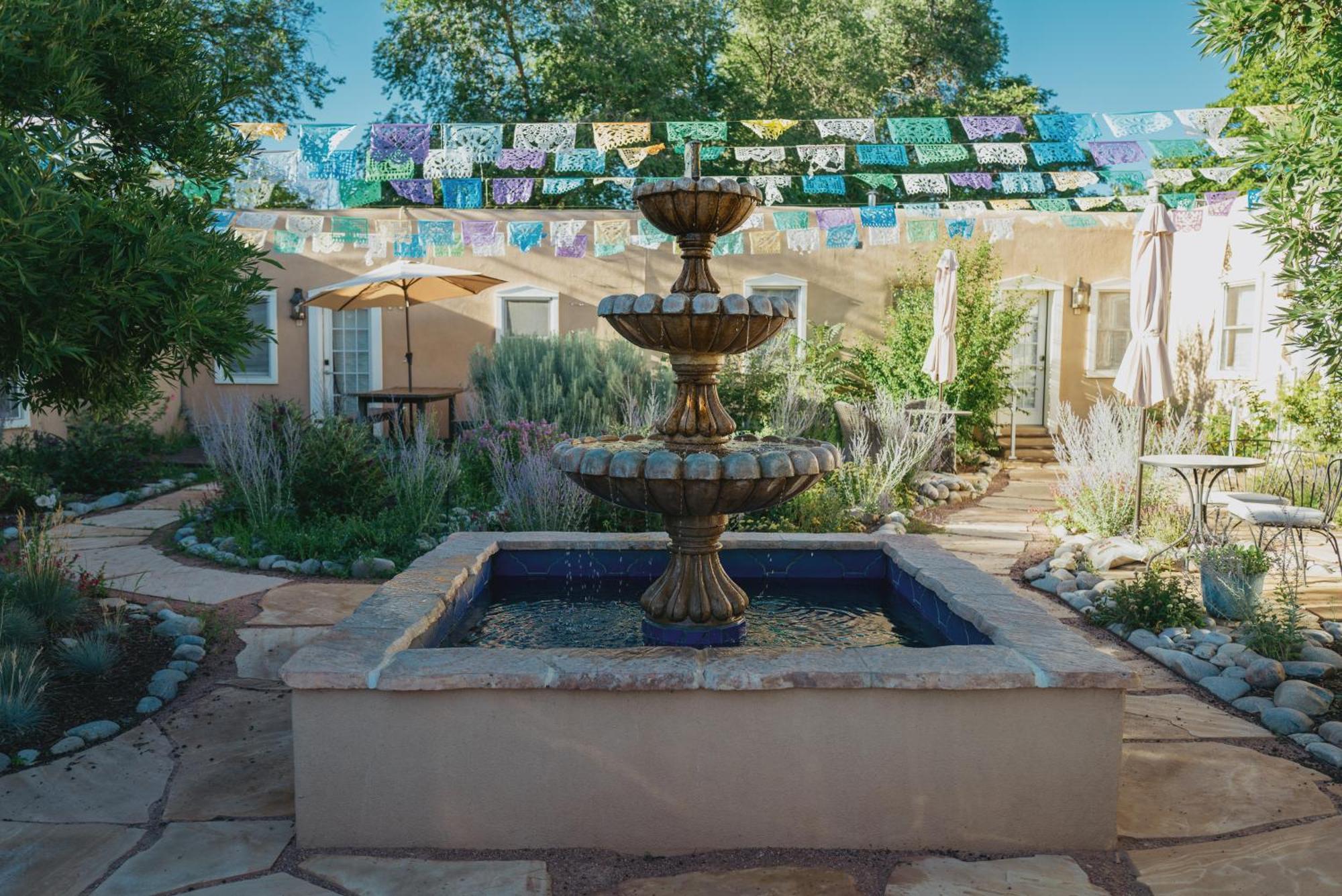 Dos Hermanas Casita 1 Downtown Courtyard Σάντα Φε Εξωτερικό φωτογραφία